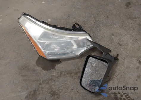 2009 Ford Focus Se из США, поврежденный, VIN 1FAHP35N69W163420